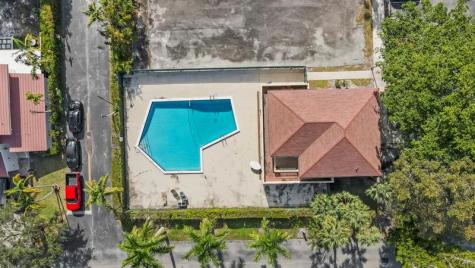 10762 La Placida Drive Coral Springs FL 33065