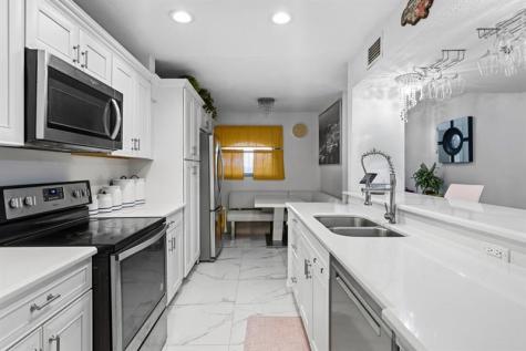 10762 La Placida Drive Coral Springs FL 33065