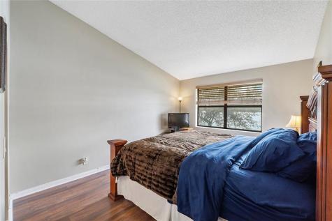 2112 Congressional Way Deerfield Beach FL 33442