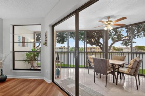 7445 Fairfax Drive Fort Lauderdale FL 33321
