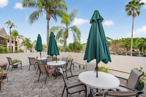 7445 Fairfax Drive Fort Lauderdale FL 33321