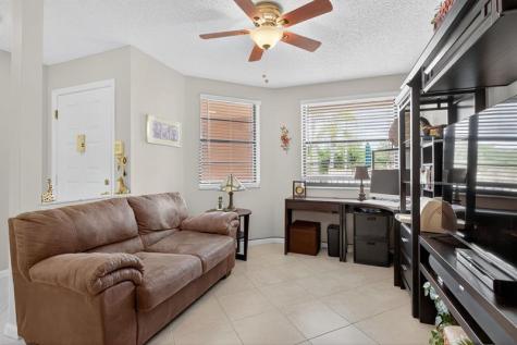 7445 Fairfax Drive Fort Lauderdale FL 33321