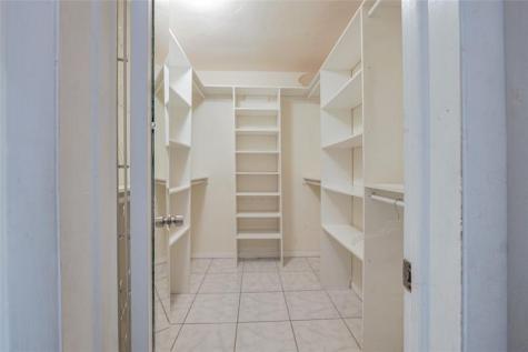 5614 Hammock Lane Lauderhill FL 33319