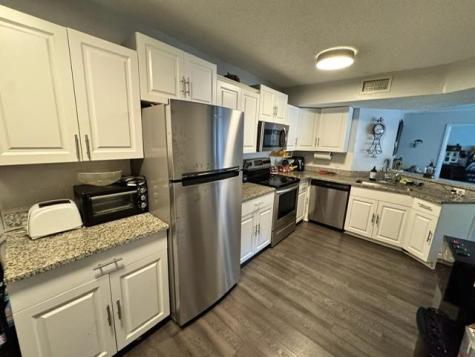 8871 Wiles Road Coral Springs FL 33067