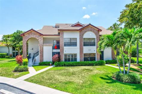 8049 Aberdeen Drive Boynton Beach FL 33472