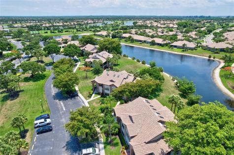 8049 Aberdeen Drive Boynton Beach FL 33472