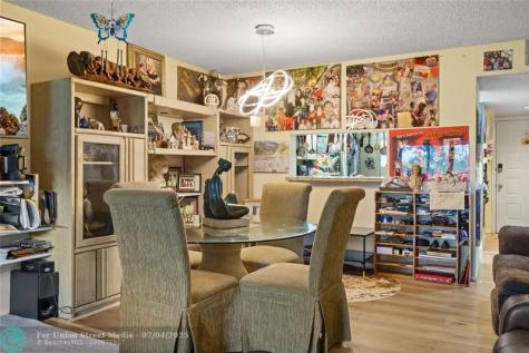 800 SW 125th Way Pembroke Pines FL 33027
