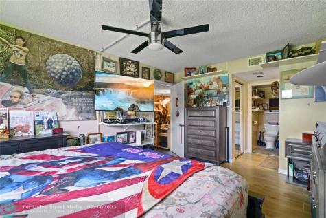 800 SW 125th Way Pembroke Pines FL 33027