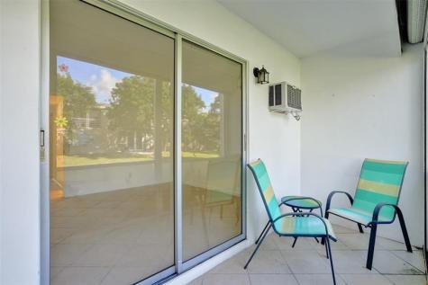 91 Tilford Deerfield Beach FL 33442