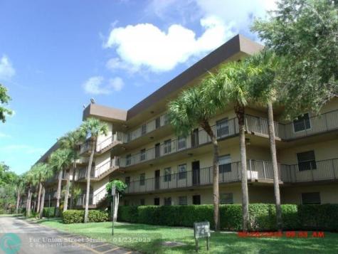 3121 NW 47th Terrace Lauderdale Lakes FL 33319