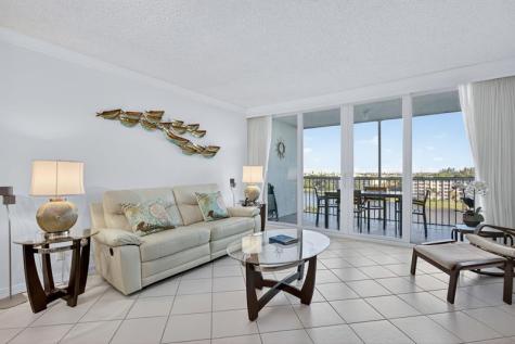 2940 N. Course Drive Pompano Beach FL 33069