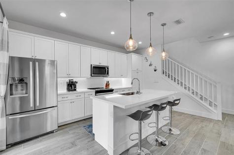 639 Parsons Way Deerfield Beach FL 33442