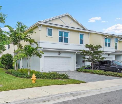 639 Parsons Way Deerfield Beach FL 33442