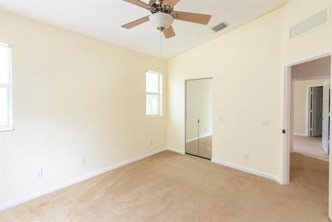 3261 Laurel Ridge Circle Riviera Beach FL 33404