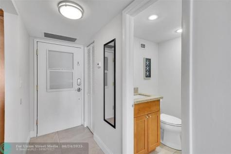 400 N Surf Road Hollywood FL 33019