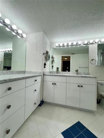 7653 NW 79 Avenue Tamarac FL 33321