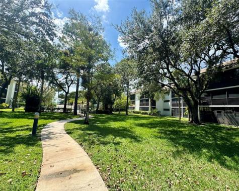 7653 NW 79 Avenue Tamarac FL 33321