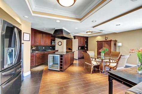 1 Las Olas Circle Fort Lauderdale FL 33316