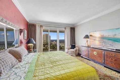 1 Las Olas Circle Fort Lauderdale FL 33316