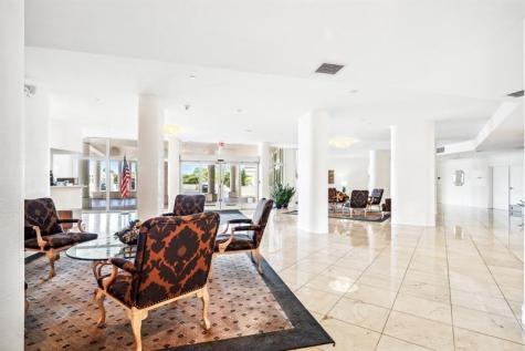 1 Las Olas Circle Fort Lauderdale FL 33316