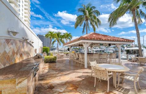 1 Las Olas Circle Fort Lauderdale FL 33316