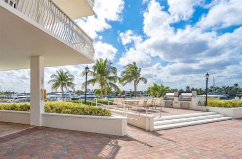 1 Las Olas Circle Fort Lauderdale FL 33316