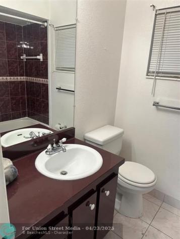 3090 NW 46th Avenue Fort Lauderdale FL 33313