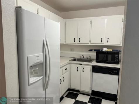 3090 NW 46th Avenue Fort Lauderdale FL 33313