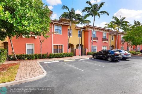 2851 W Prospect Road Tamarac FL 33309