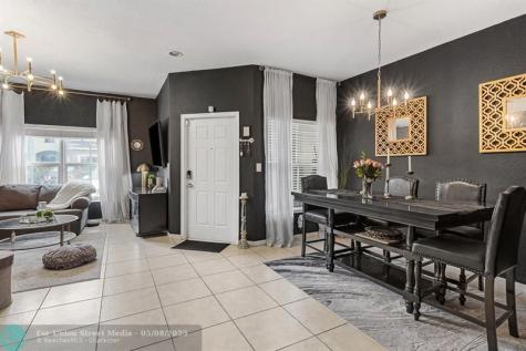 2851 W Prospect Road Tamarac FL 33309