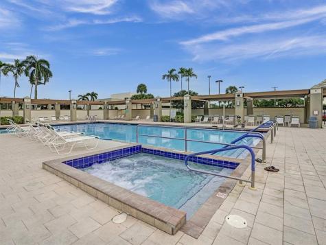 1104 Bahama Bend Coconut Creek FL 33066