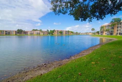6007 Coral Lake Drive Pompano Beach FL 33063