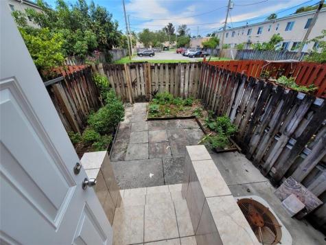 8451 NW 4th Avenue Miami FL 33150