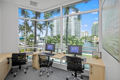 2670 E Sunrise Boulevard Fort Lauderdale FL 33304