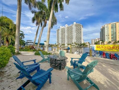 2670 E Sunrise Boulevard Fort Lauderdale FL 33304