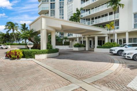 6051 N Ocean Drive Hollywood FL 33019