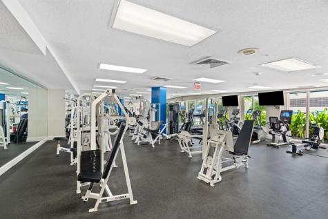 6051 N Ocean Drive Hollywood FL 33019