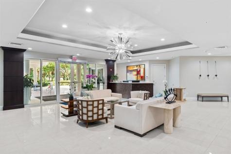 6051 N Ocean Drive Hollywood FL 33019