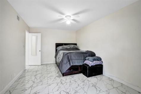 3541 NW 95th Terrace Sunrise FL 33351