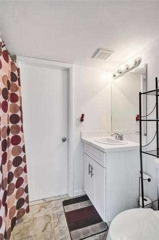 3541 NW 95th Terrace Sunrise FL 33351