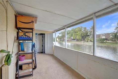 3541 NW 95th Terrace Sunrise FL 33351