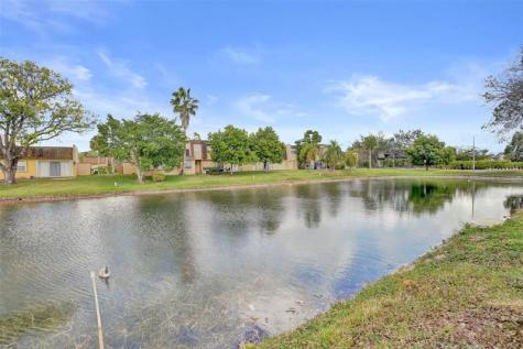 3541 NW 95th Terrace Sunrise FL 33351