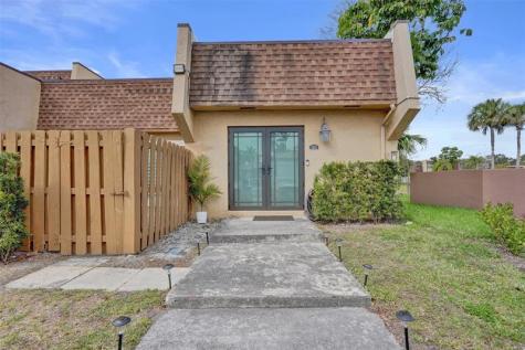 3541 NW 95th Terrace Sunrise FL 33351