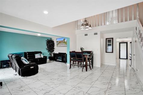 3541 NW 95th Terrace Sunrise FL 33351