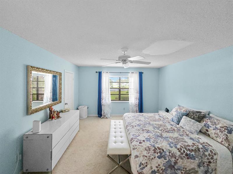 9286 Vista Del Lago Boca Raton FL 33428