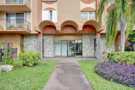 1465 NE 123rd Street North Miami FL 33161