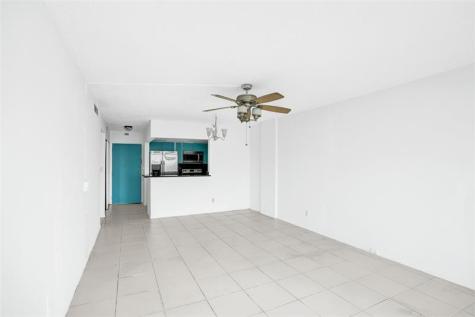1465 NE 123rd Street North Miami FL 33161