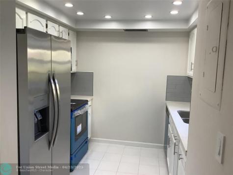 3581 NW 95th Terrace Sunrise FL 33351