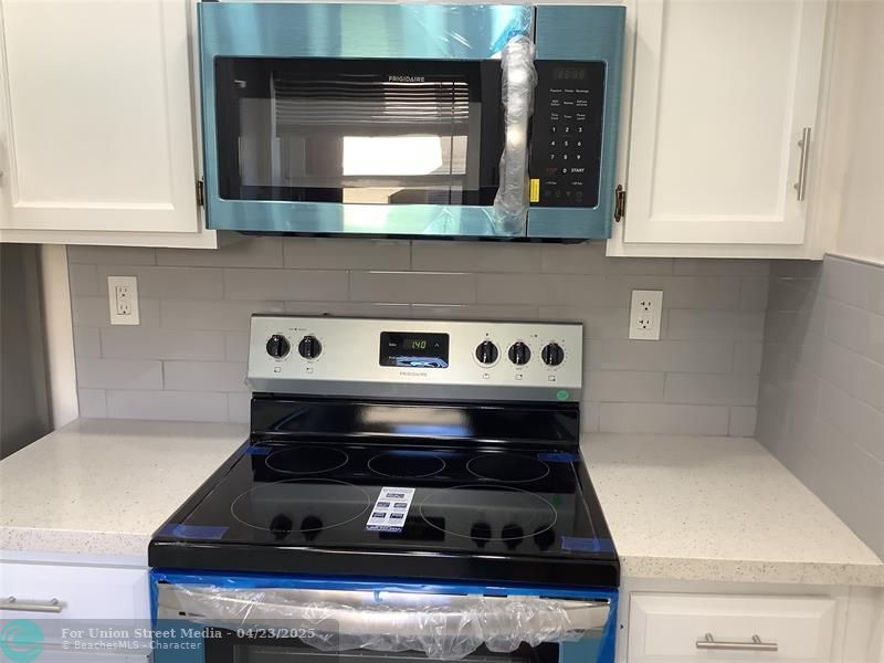 3581 NW 95th Terrace Sunrise FL 33351