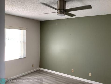 3581 NW 95th Terrace Sunrise FL 33351